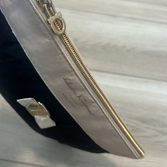 Salvatore Ferragamo - Picture 8 of 11